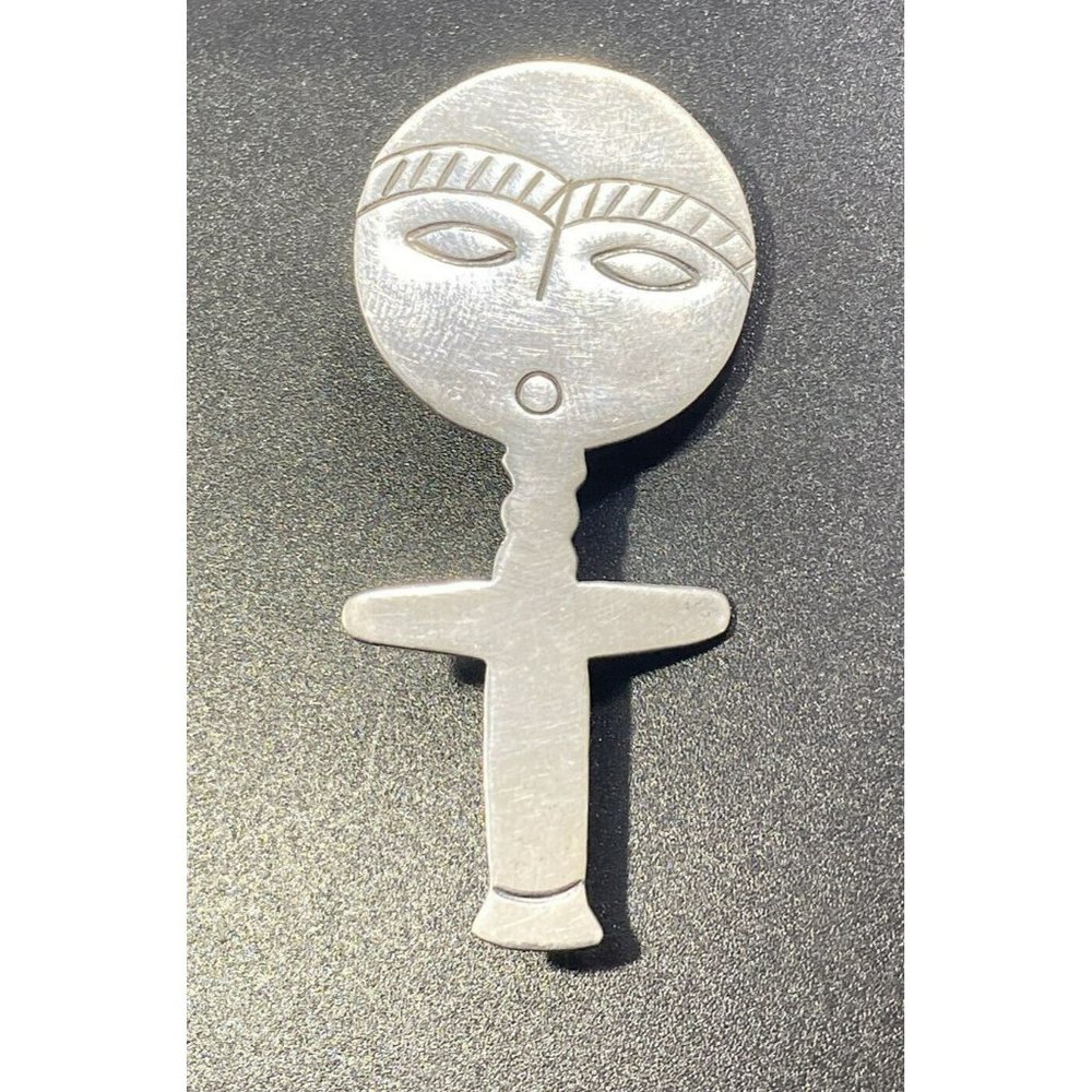 WOODS 925 Abstract Fertility Doll Brooch Pin Etched Vintage Signed